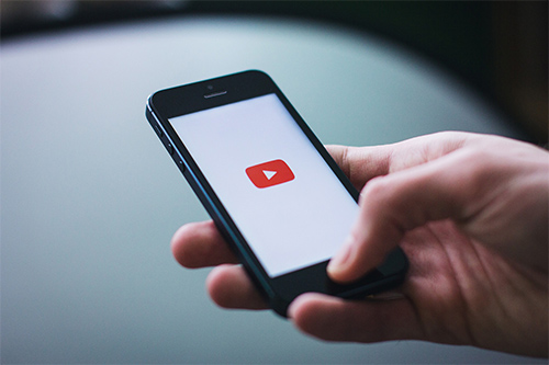 YouTube イメージ